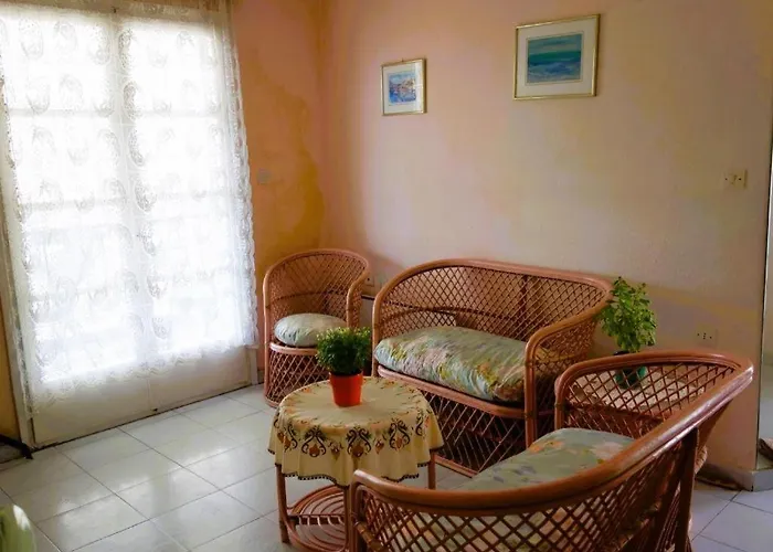 Ailin House With Panoramic View Apartament *